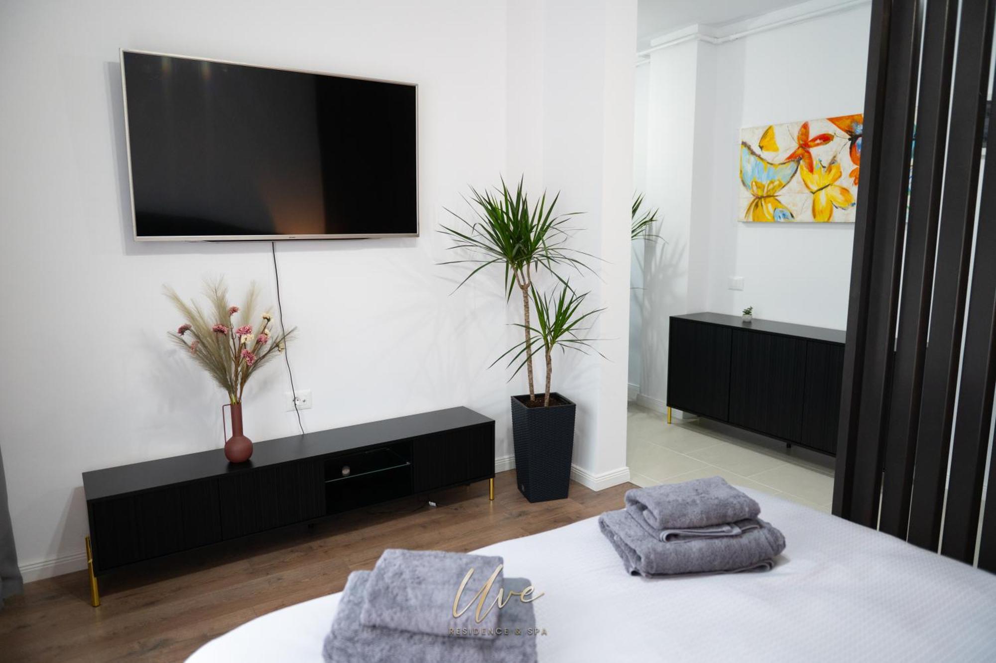 Uve Residence & Spa بياترا نام المظهر الخارجي الصورة